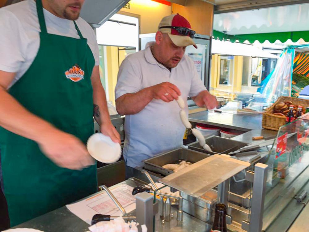 Alex am Lohberger Stand am Grünen Markt ©Stadttipps Rosenheim