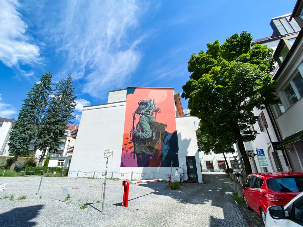 Transit Art Wand Der Astronaut Rückwand Gillitzerstraße 30