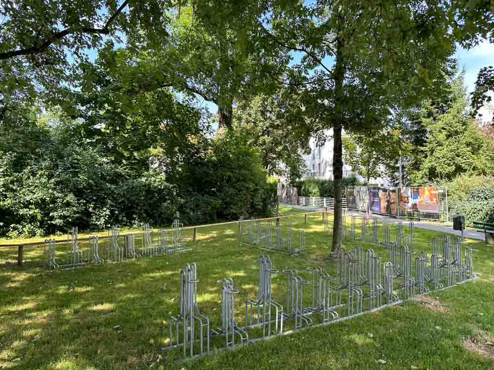 Zusätzliche Fahrradständer während des Herbstfestes Copyright Stadttipps Rosenheim