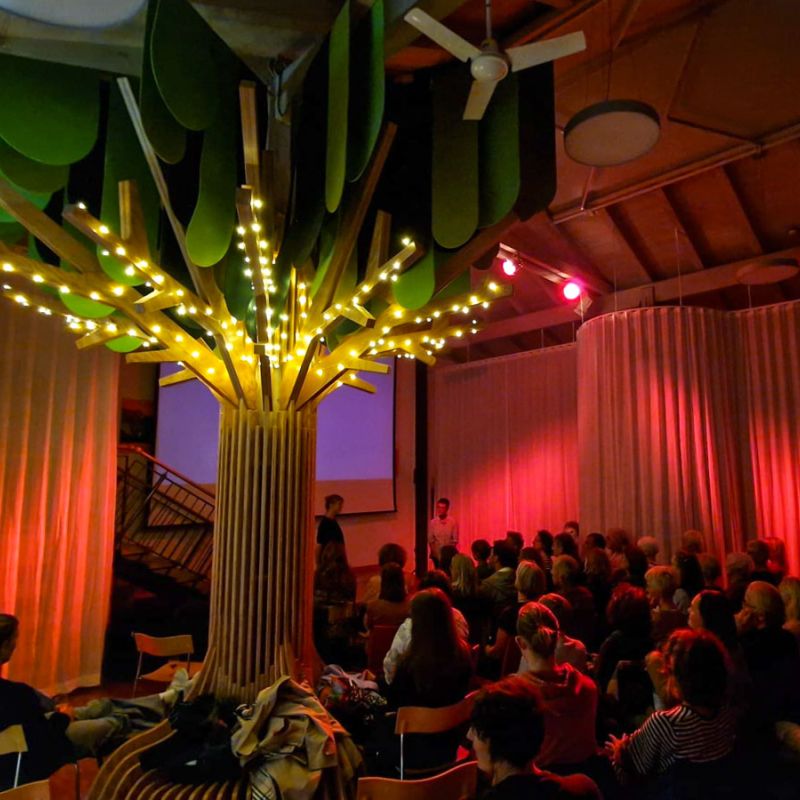 Programmkino in der Stadtbibliothek 03