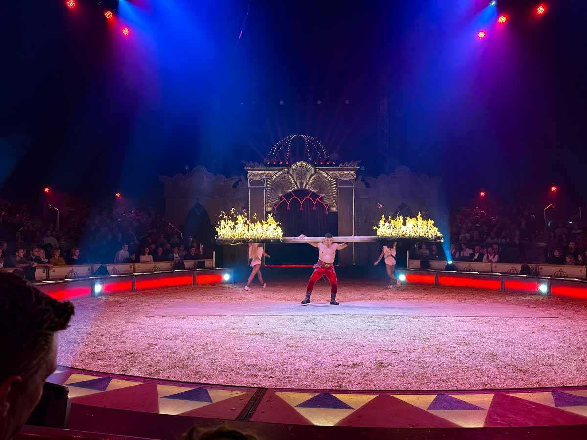 premiere_weihnachtscircus_circus_krone_copyright_stadttipps_rosenheim_31