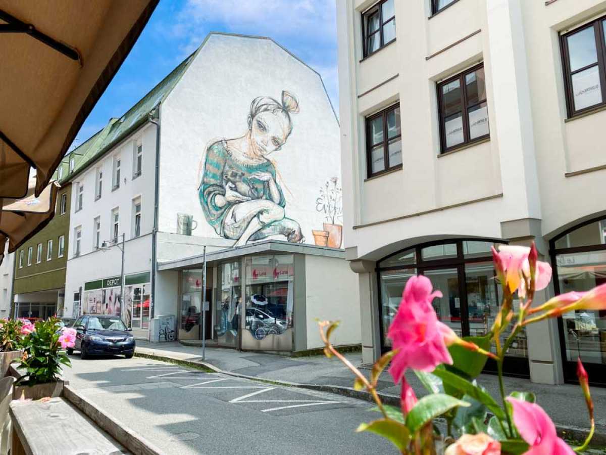 Transit Art Wand Hera Herakut Herzog-Otto-Straße Rosenheim