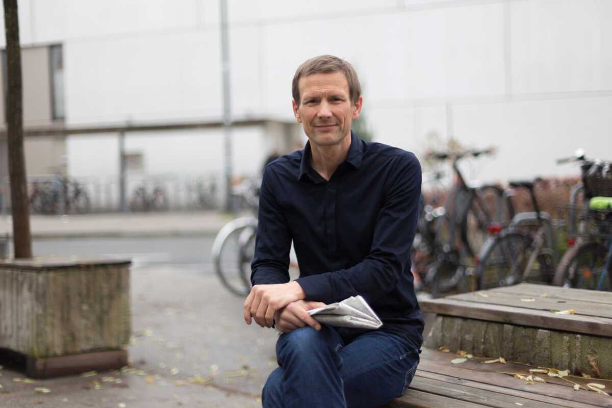 Literarische Drei-Gänge-Menü mit Natalie Buchholz, Christian Lorenz Müller, Alois Prinz sind in der Stadtbibliothek