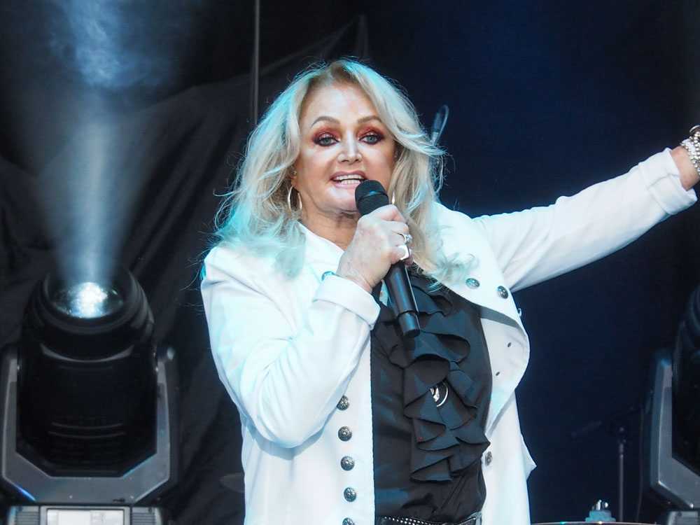 sommerfestival_bonnie_tyler_copyright_stadttipps_rosenheim_38