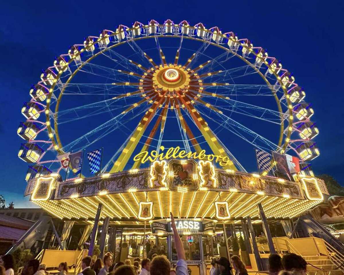 Riesenradromantik auf dem Herbstfest Rosenheim