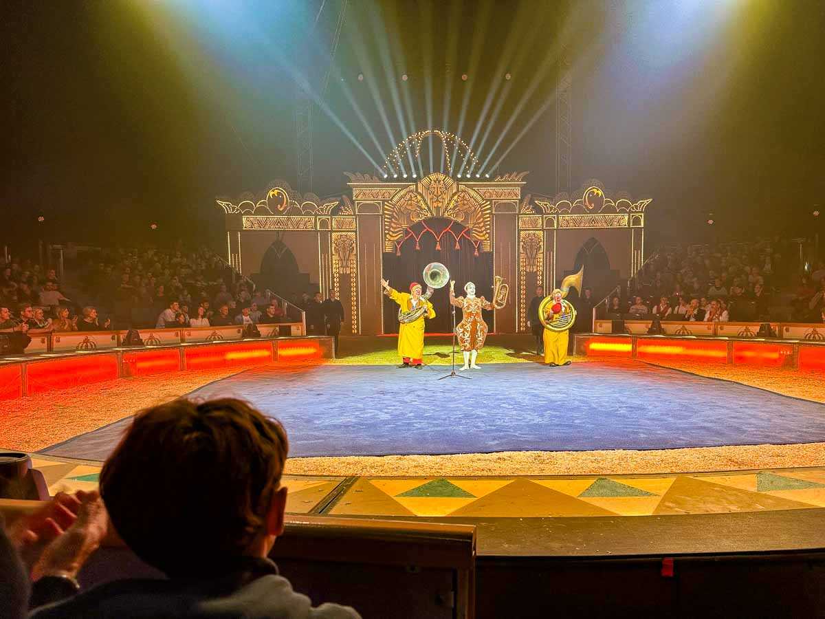 premiere_weihnachtscircus_circus_krone_copyright_stadttipps_rosenheim_50