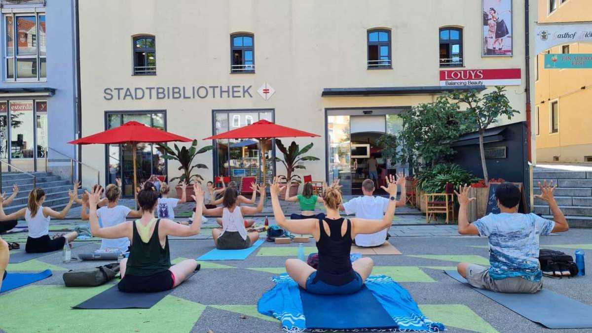 Kostenloses Hatha-Yoga am Salzstadel