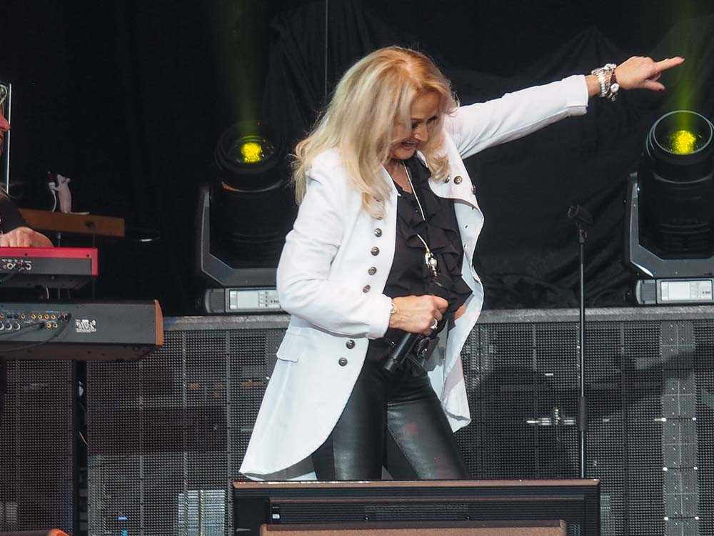 sommerfestival_bonnie_tyler_copyright_stadttipps_rosenheim_48