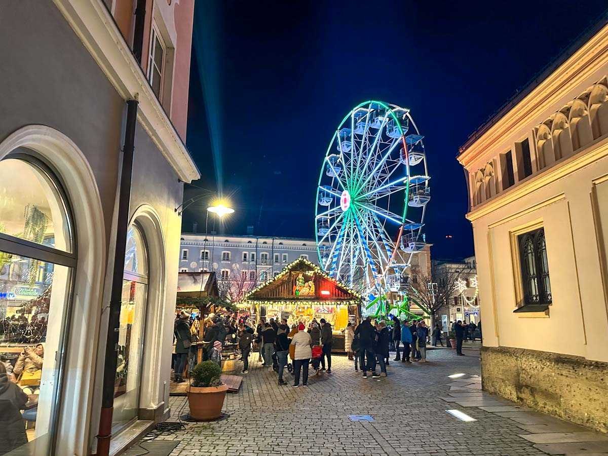 christkindlmarkt_abends©stadttipps_rosenheim_02