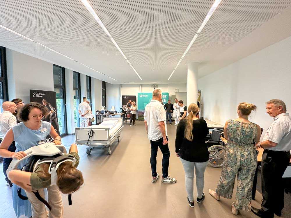 exoskelette_romed_klinikum_copyright_stadttipps_rosenheim_14